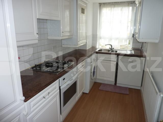 			NEW INSTRUCTION-GOOD FOR 4 SHARERS!, 3 Bedroom, 1 bath, 1 reception Flat			 Harewood Avenue, MARYLEBONE